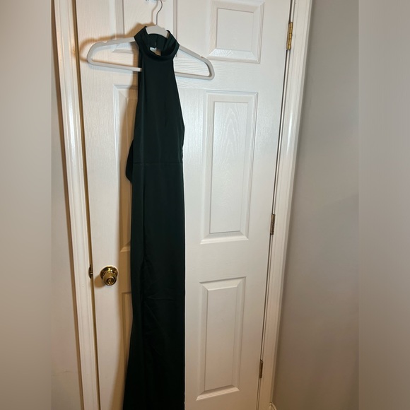 NEW NBD Everett Gown in Green - Picture 4 of 9